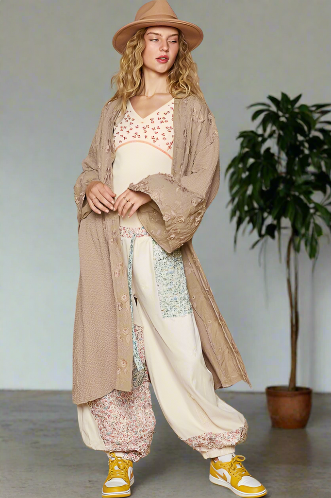 Flower Fem Lace Trim Cardigan